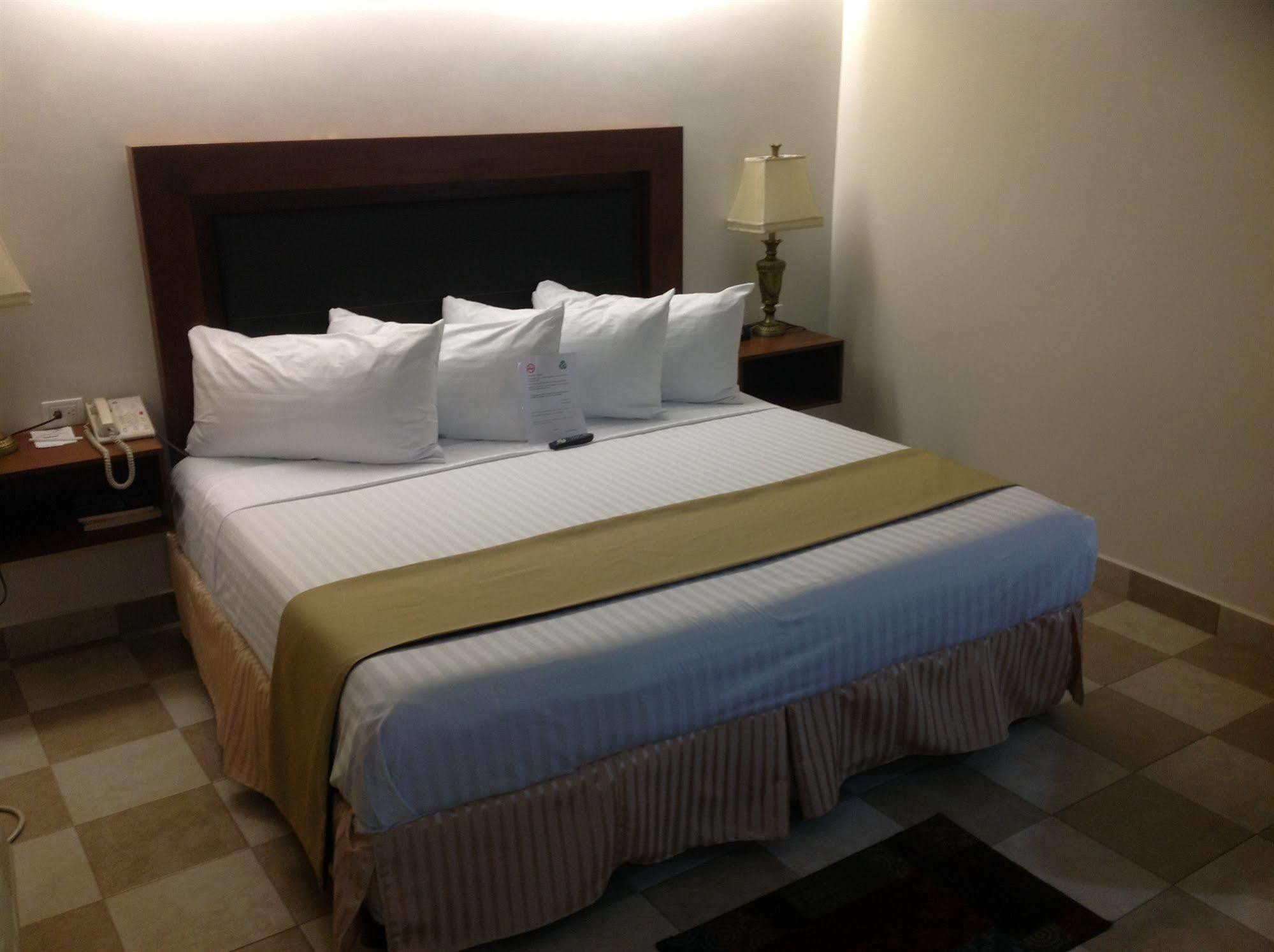 Best Western Hotel Plaza Matamoros Dış mekan fotoğraf